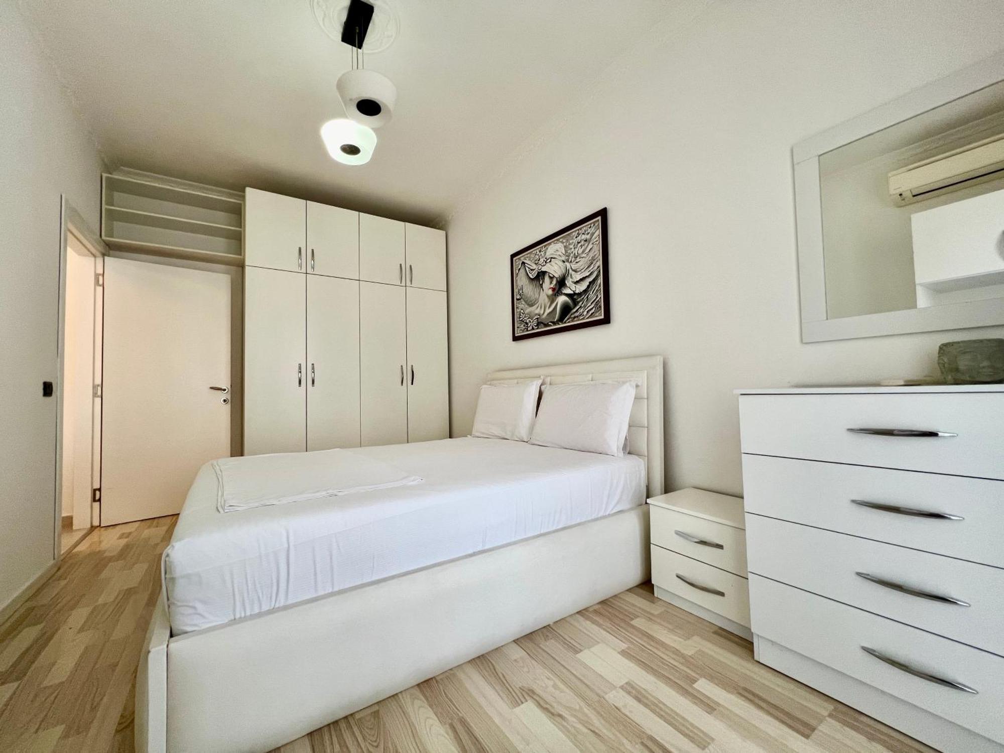Downtown Grand Comfort Tirana Exterior foto